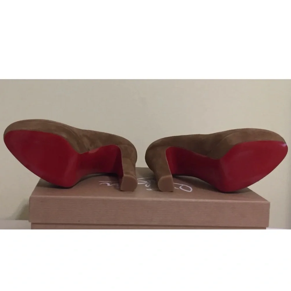 CHRISTIAN LOUBOUTIN BIBI camel beige suede platform red sole pumps heels 34.5 - Picture 6 of 9